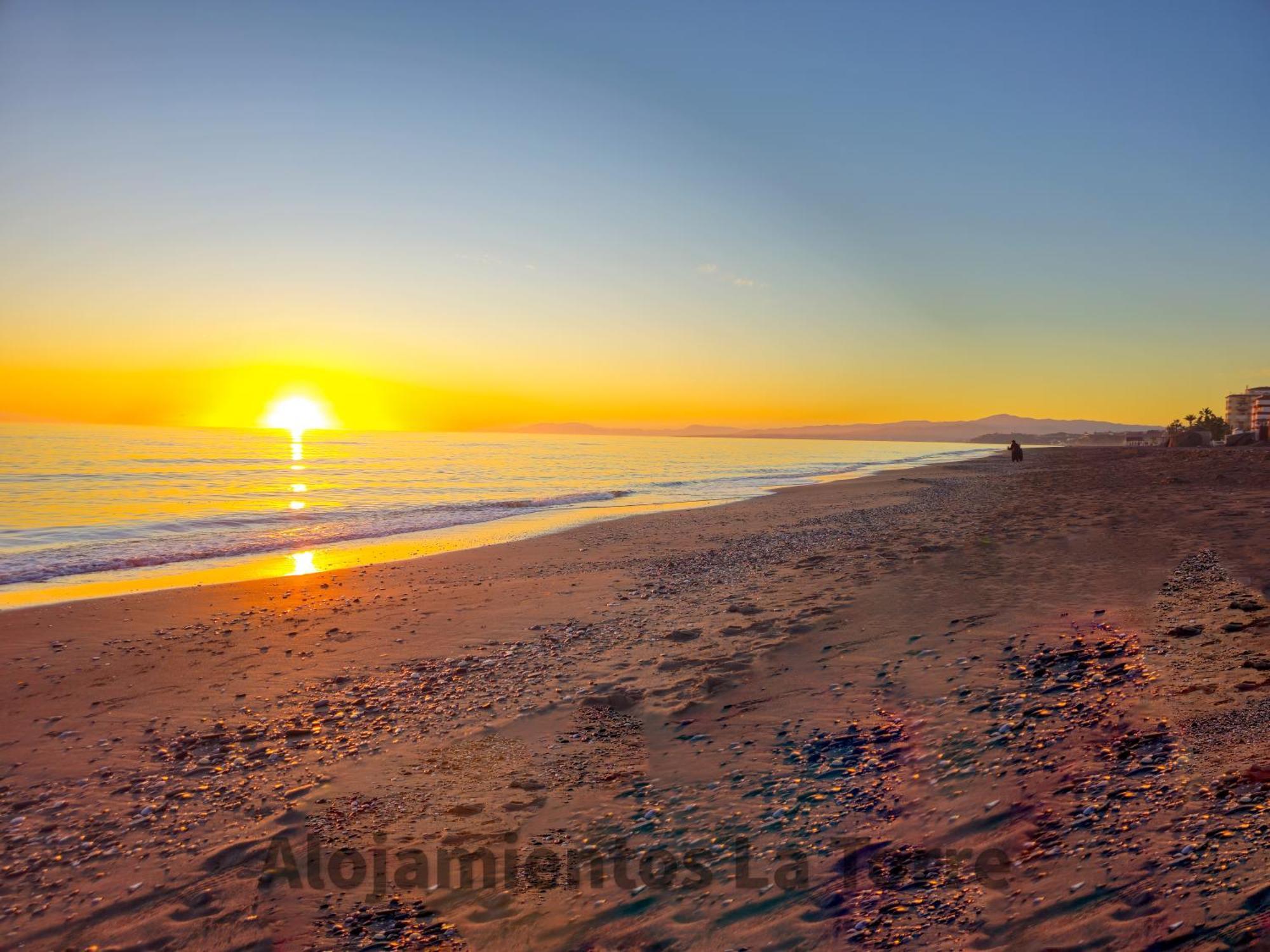Laguna Beach Premium - Alojamientos La Torre Torrox Luaran gambar